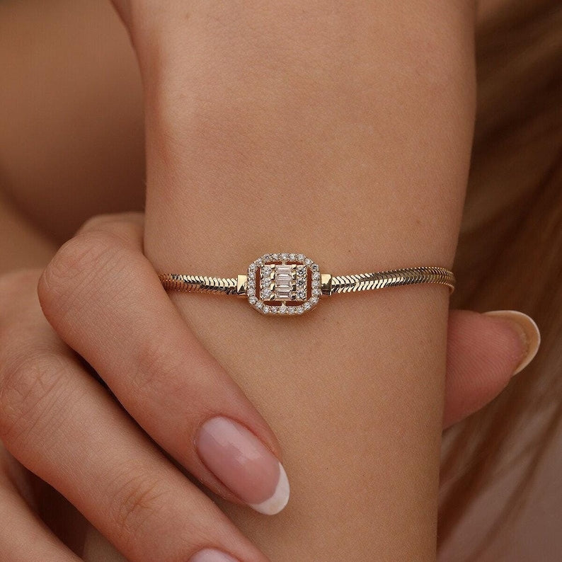 Modern Halo Snake Bracelet Gold Plated