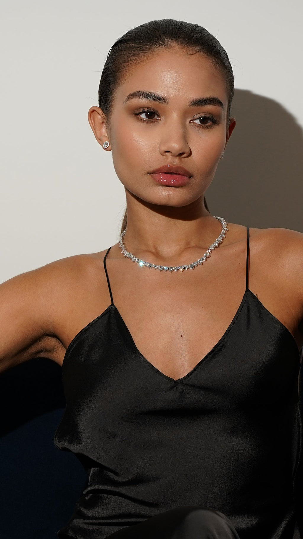 CAMDEN LINE NECKLACE