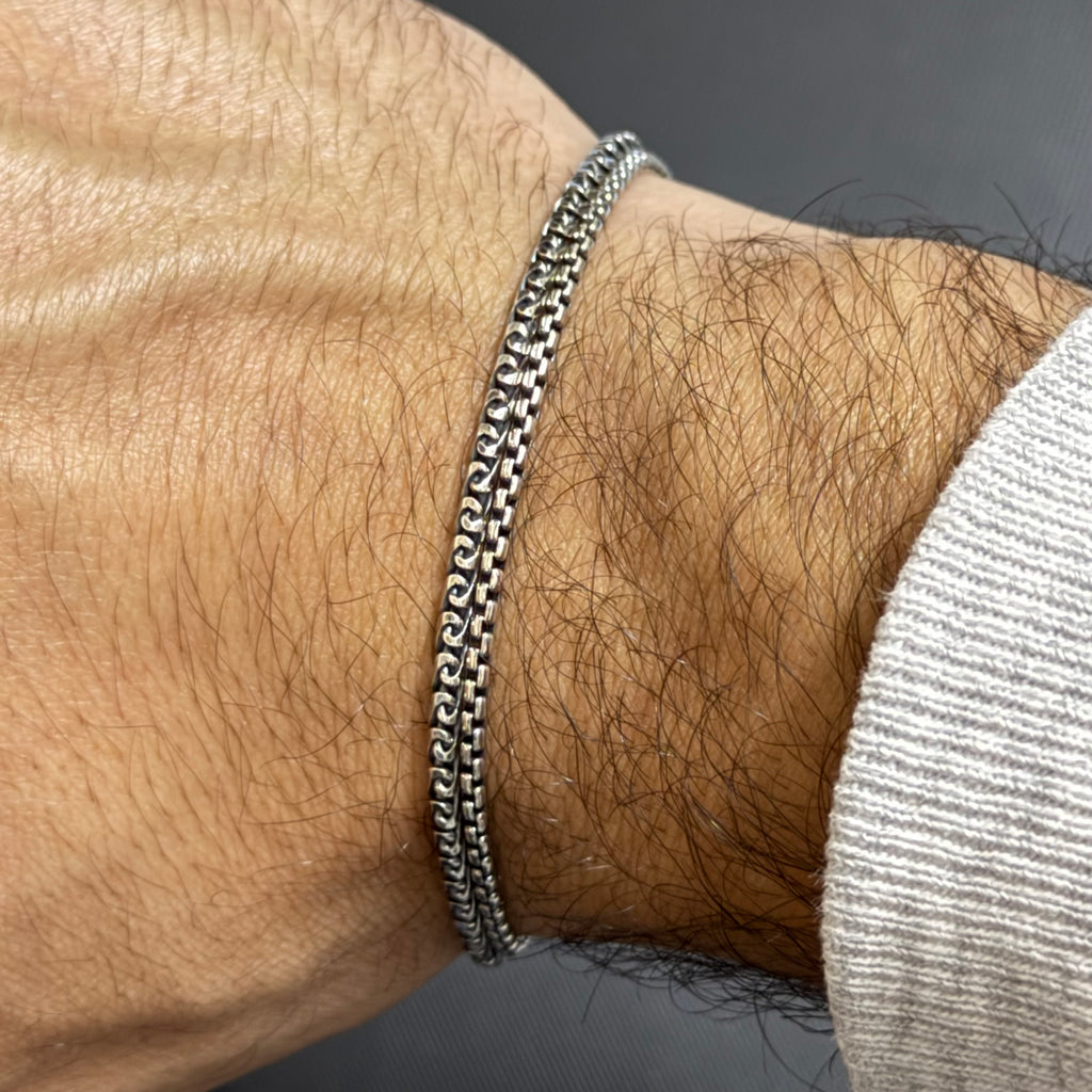 Box & Cobra Set bracelets