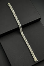 Double Arrows Bracelet