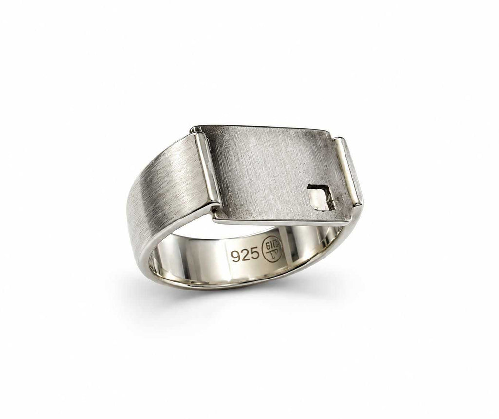 Apex Signet Ring