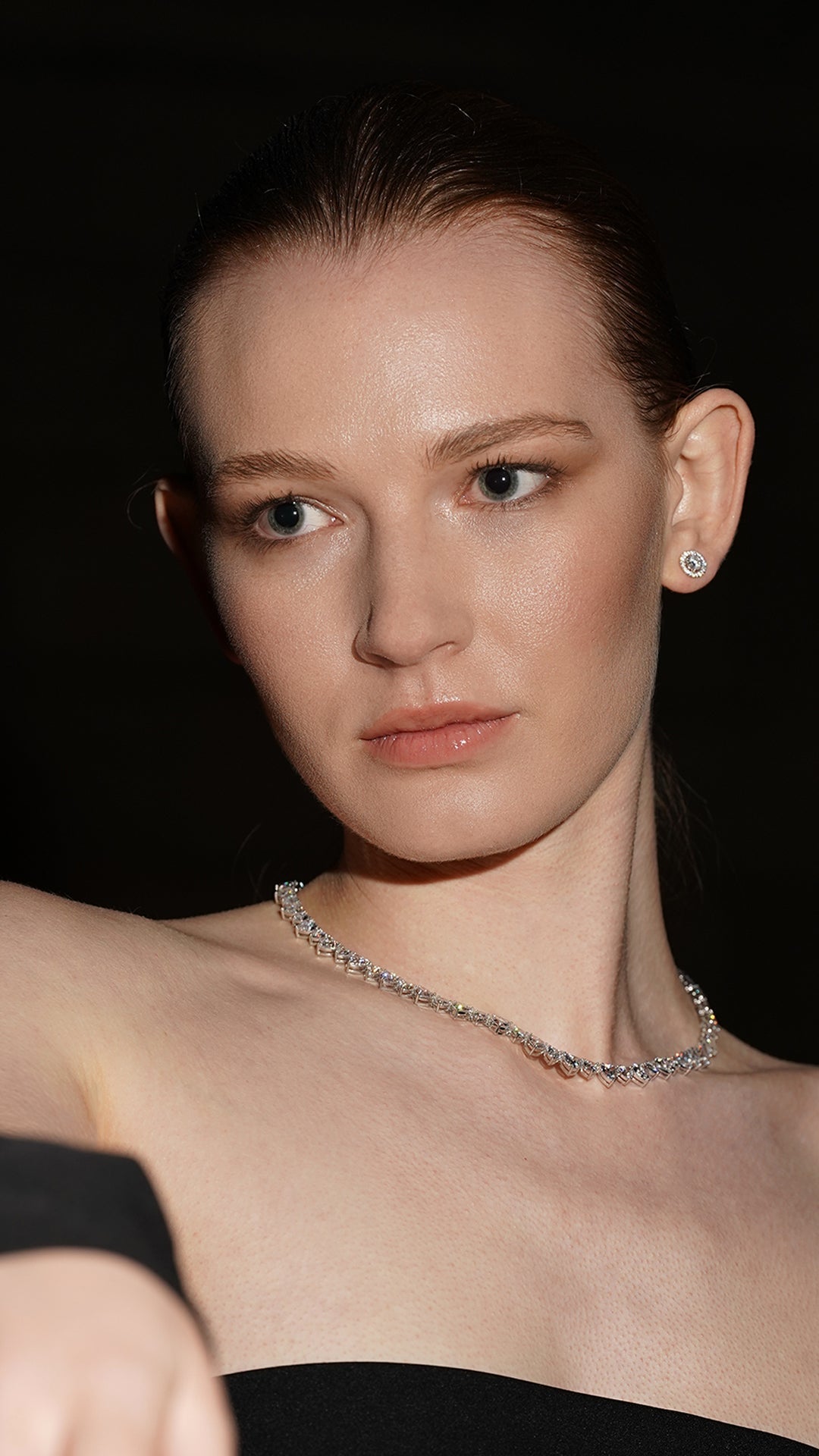 CAMDEN LINE NECKLACE