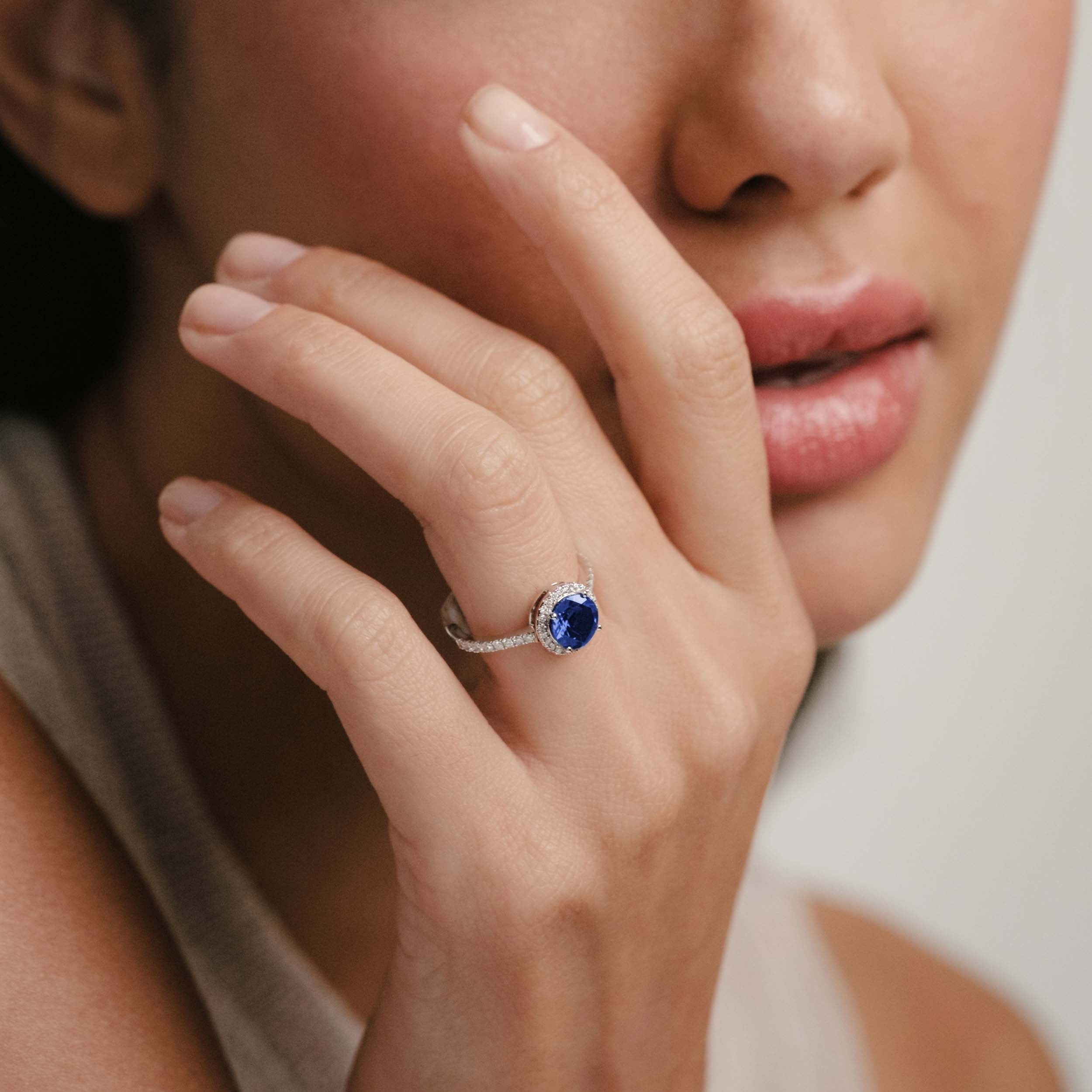 Blue Sapphire Halo Round Ring