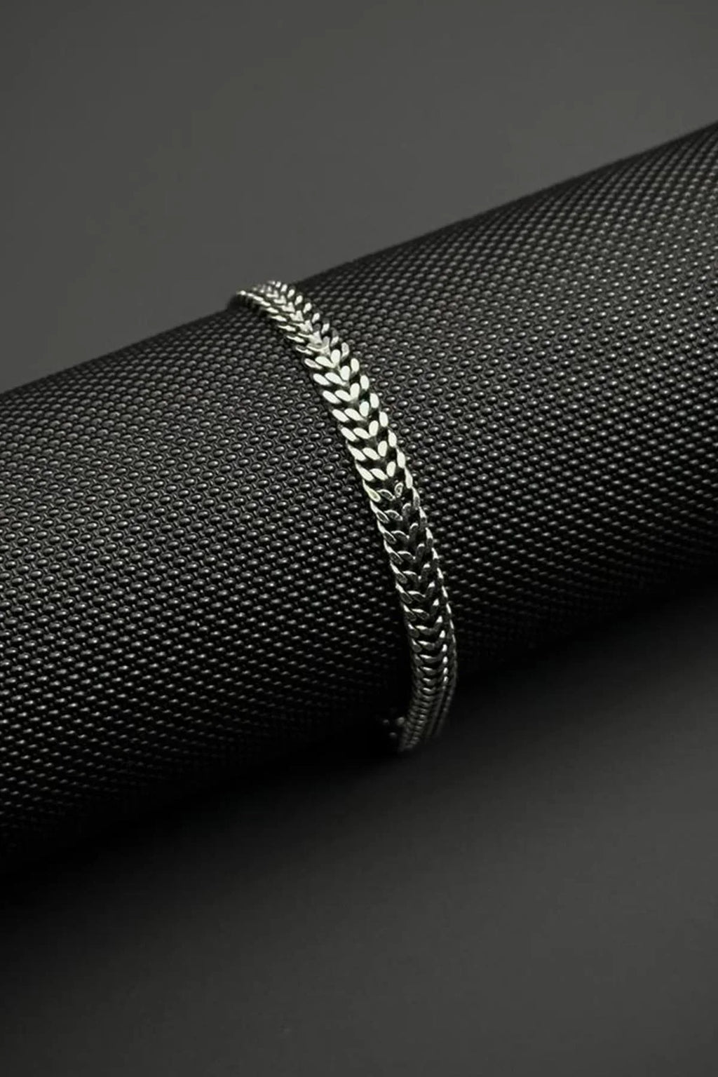 Veloura Bracelet