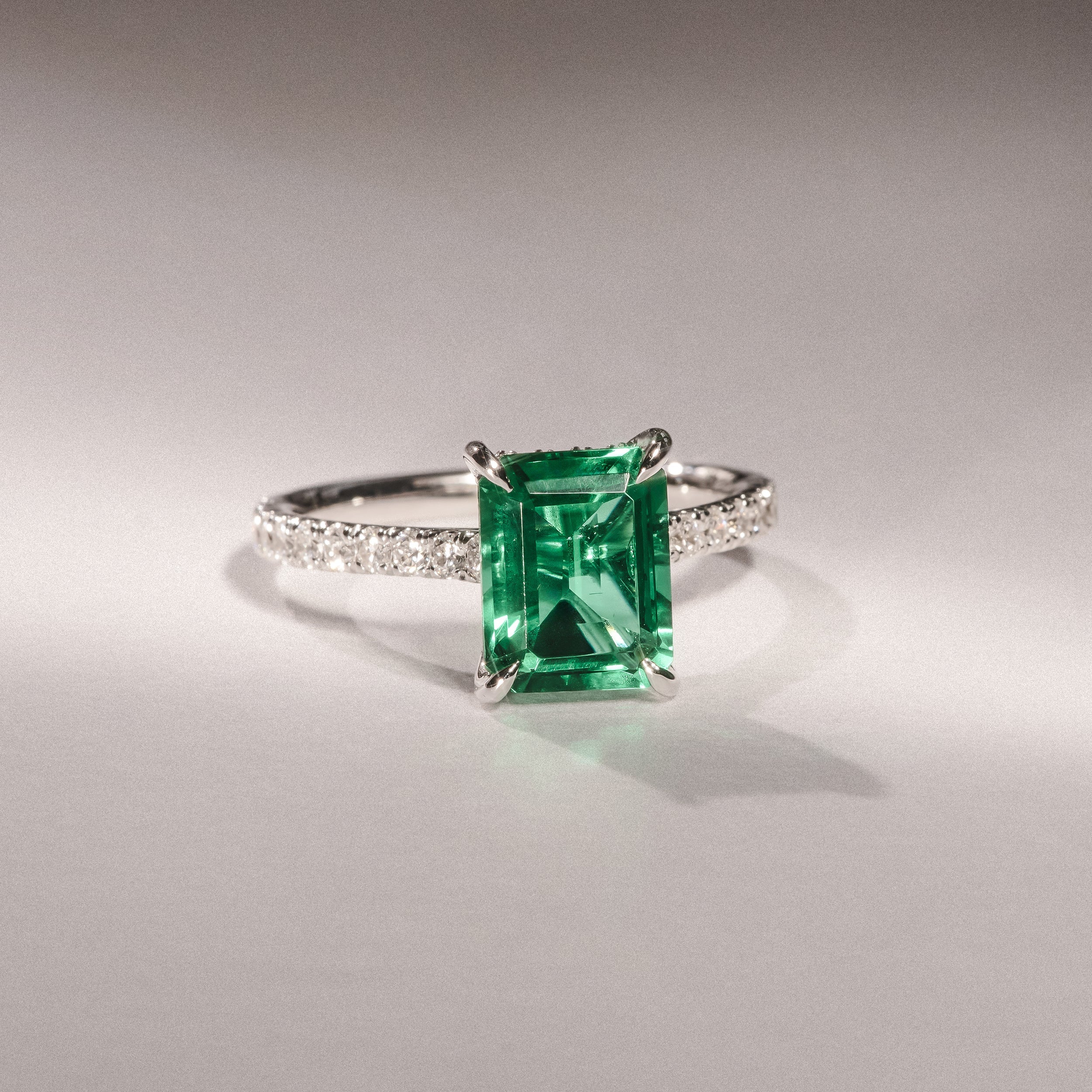 Green Emerald Rectangle Cut Ring in Silver