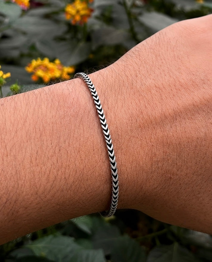 Elegance Arrow Bracelet in Sterling Silver 925s-(20cm - 2mm)