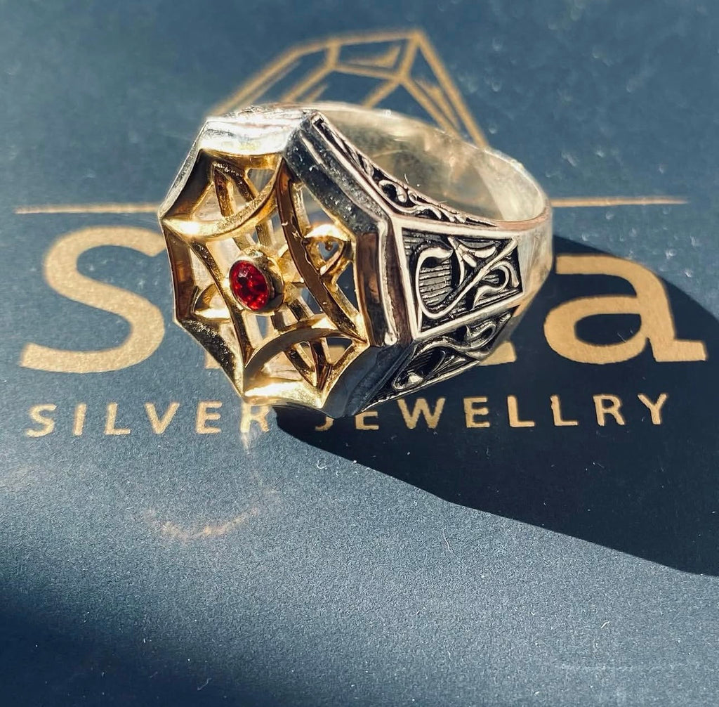 ROYAL CREST RING - Sterling Silver 925