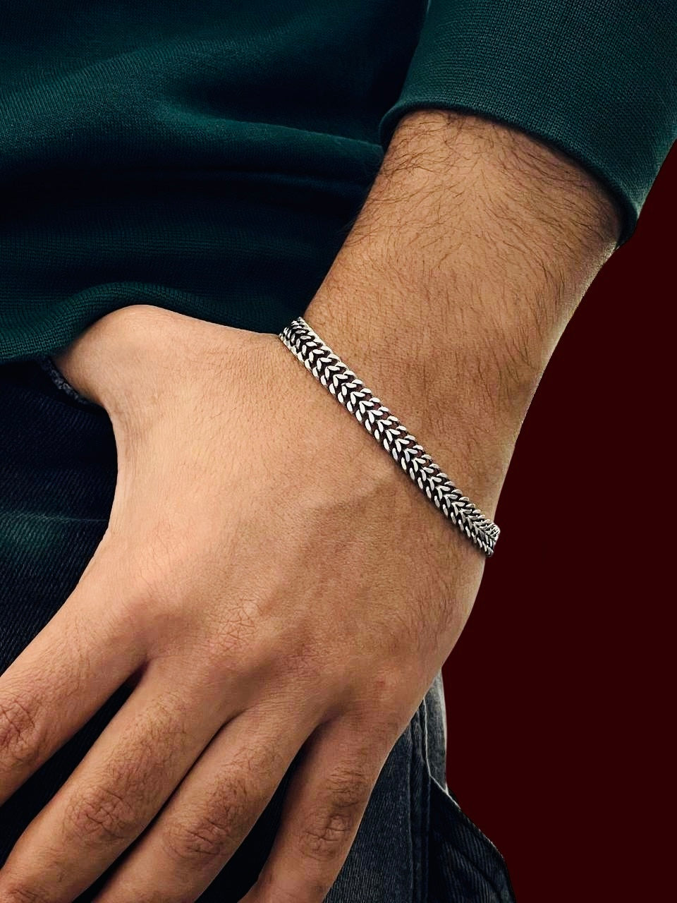 Veloura Bracelet