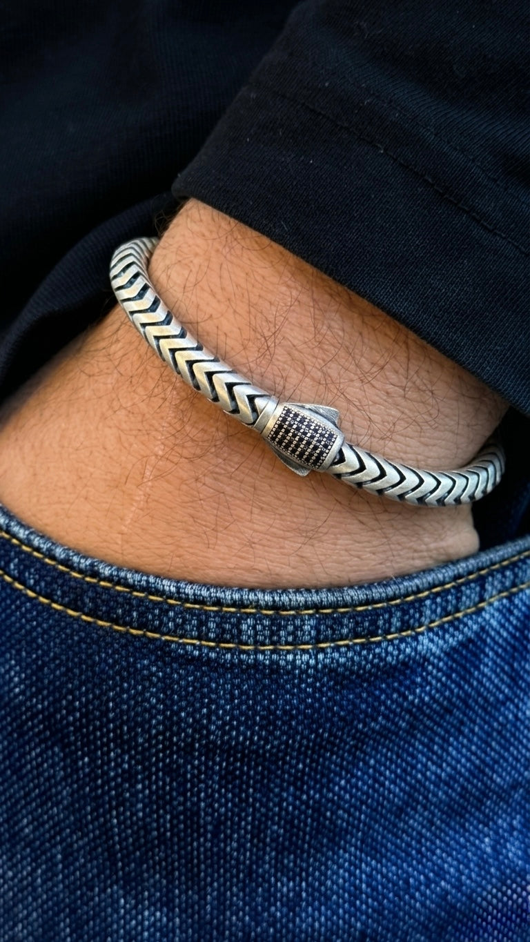 VIPER EDGE BRACELET