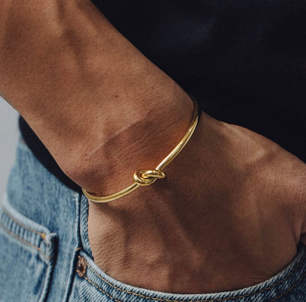 Knot Bangle - Gold