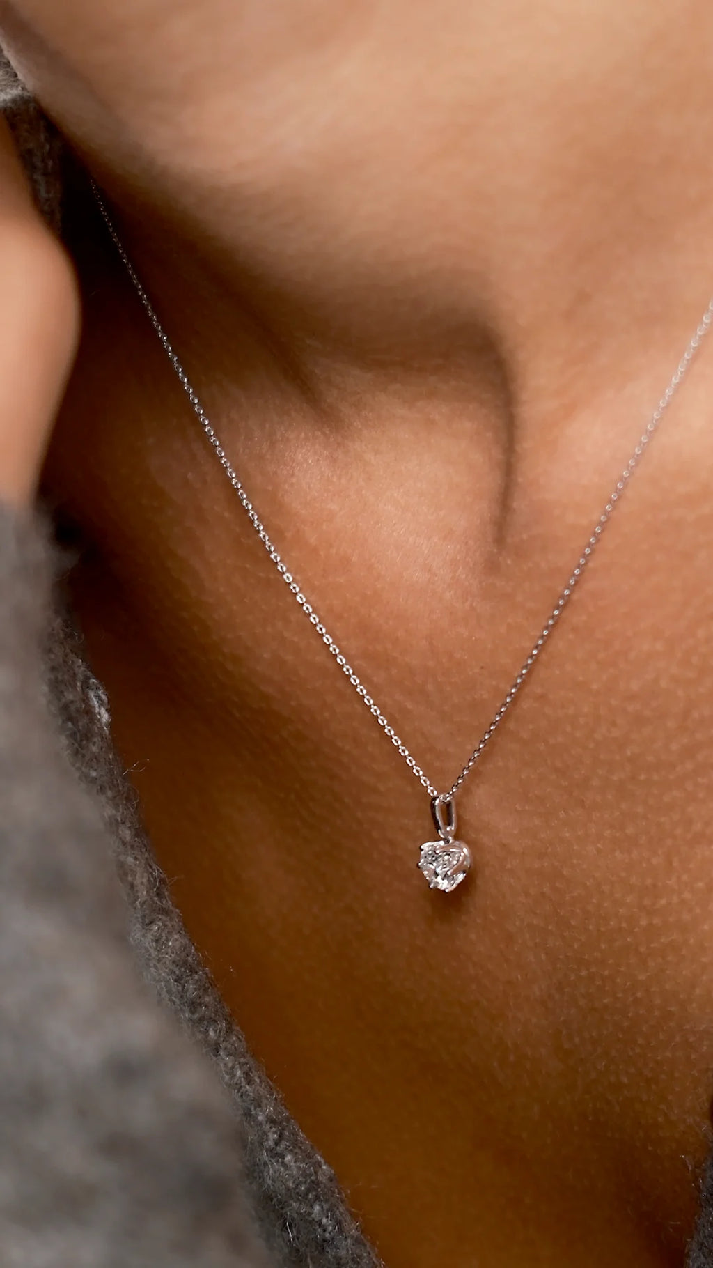 ELLE DIAMOND NECKLACE SILVER