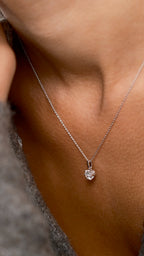 ELLE DIAMOND NECKLACE SILVER