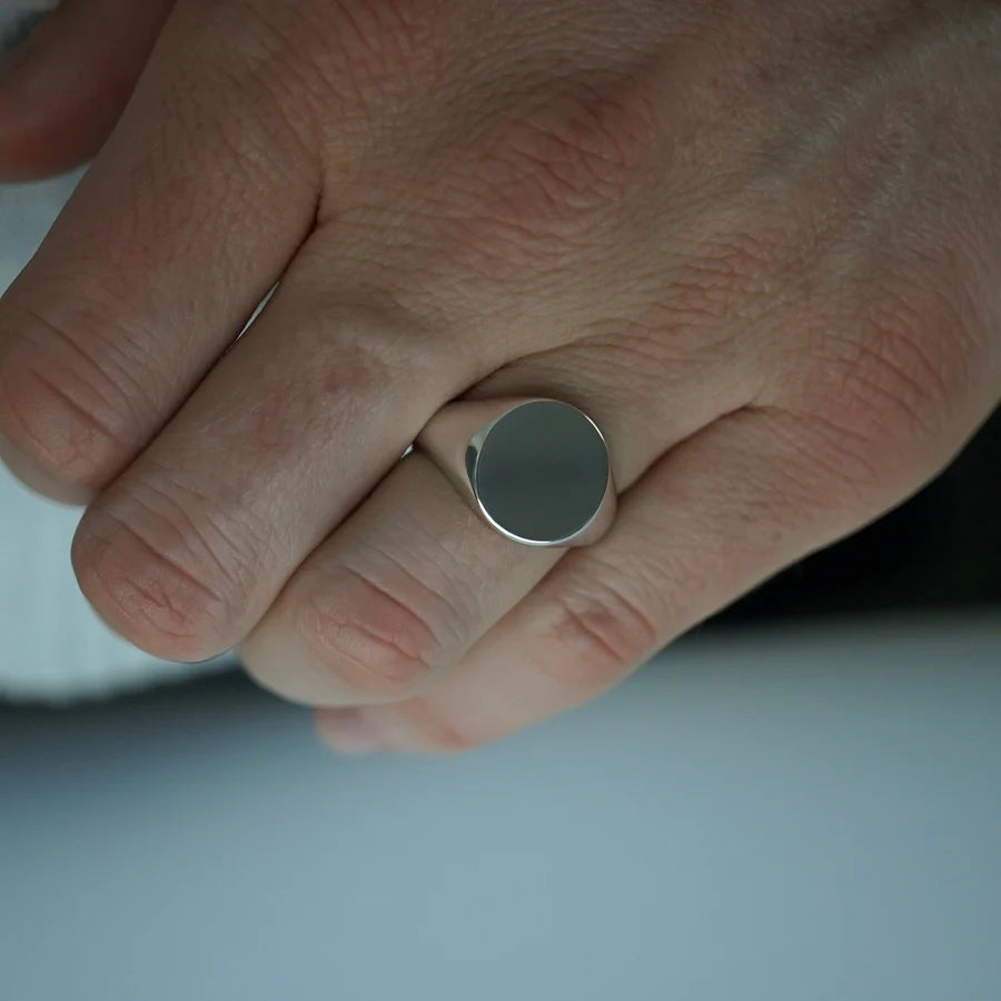 Dome signet Ring
