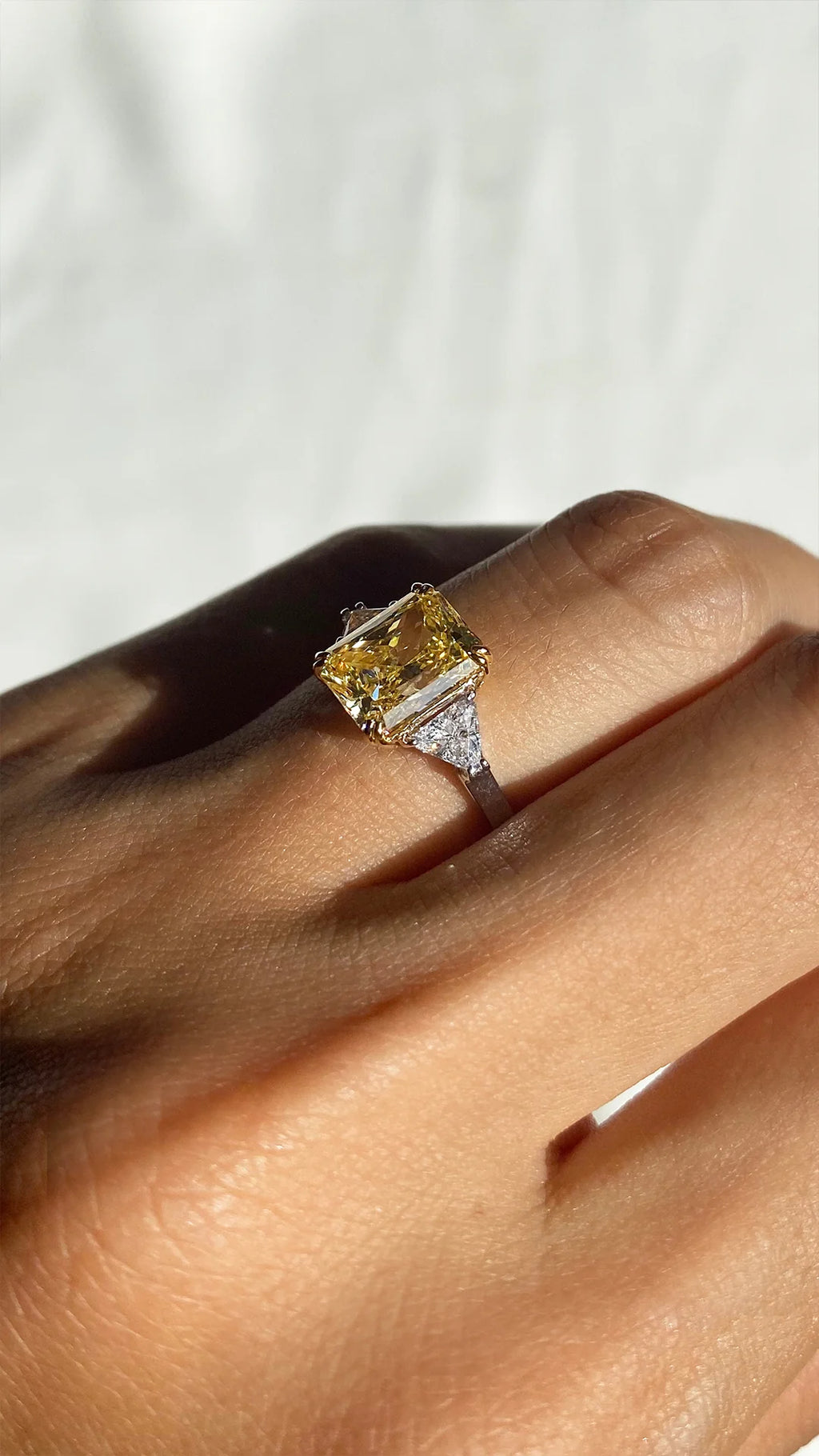 ALMA RING YELLOW