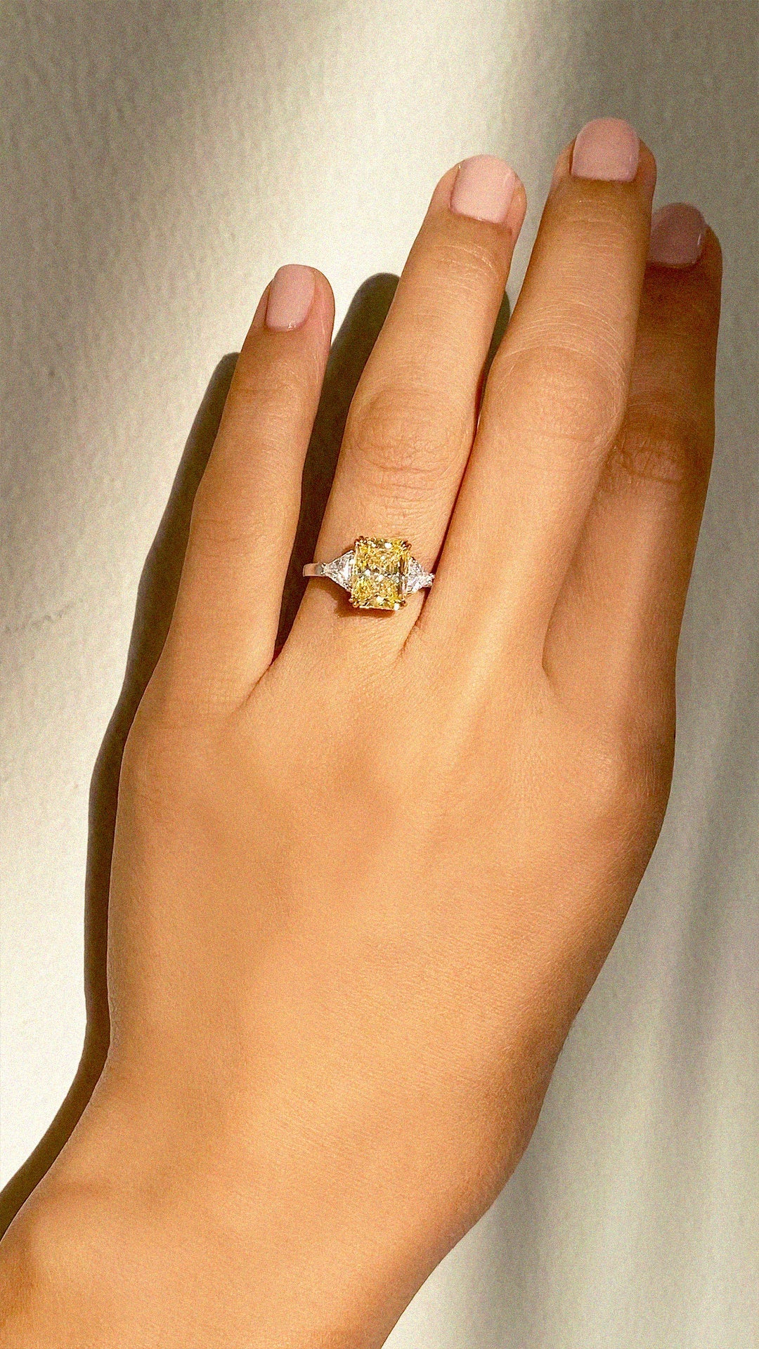 ALMA RING YELLOW