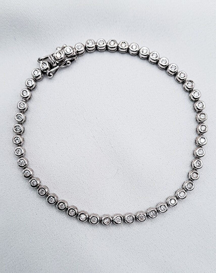 CLASSIC TENNIS BRACELET