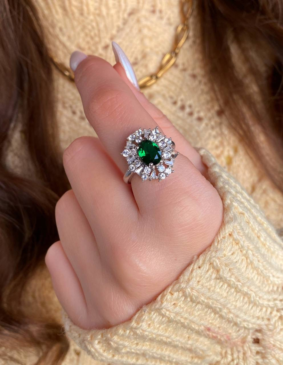 Green Emerald Bloom Ring