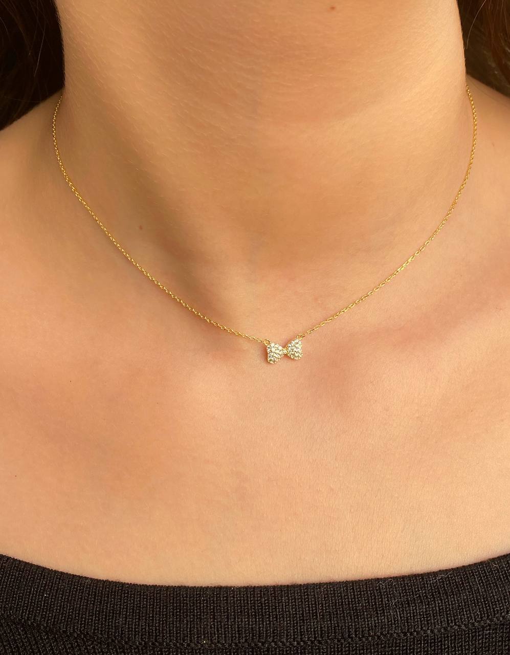 BOW NECKLACE