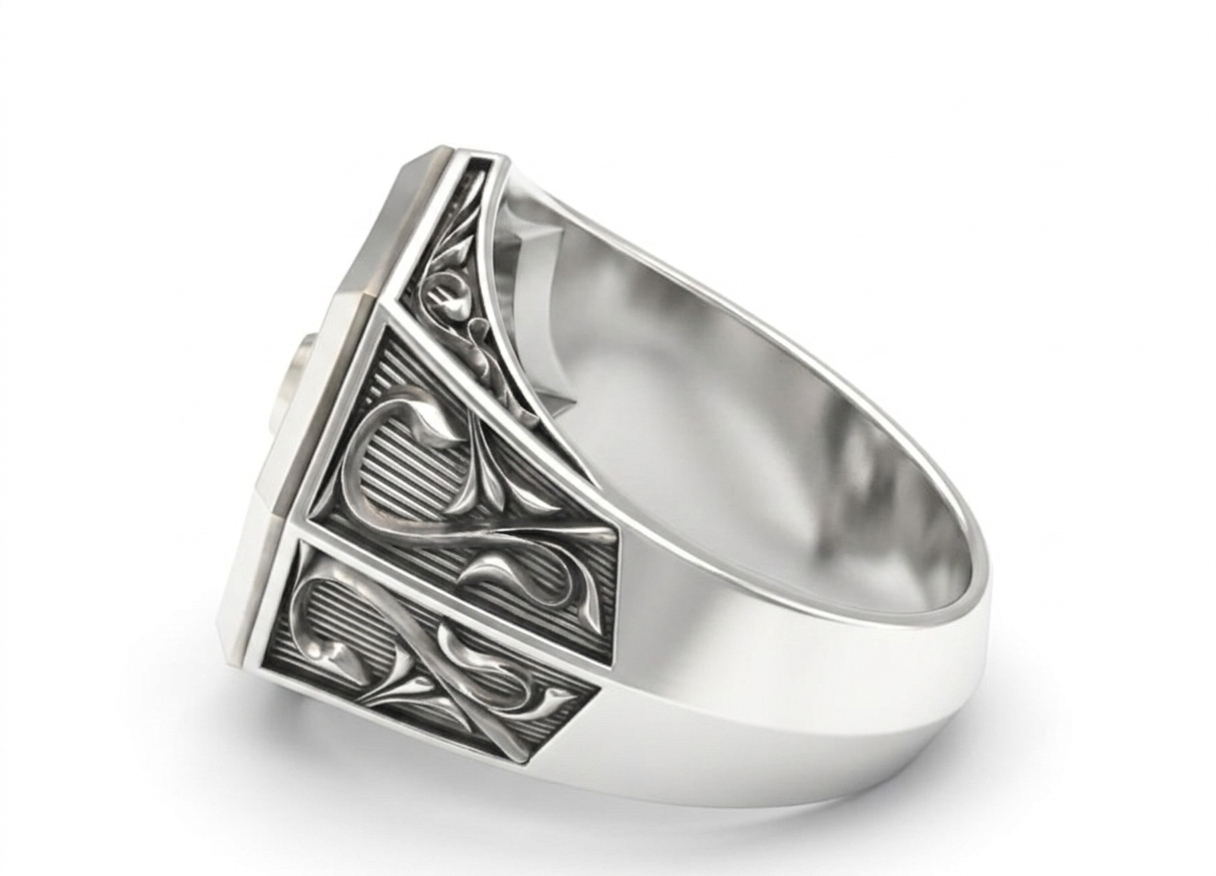 ROYAL CREST RING - Sterling Silver 925
