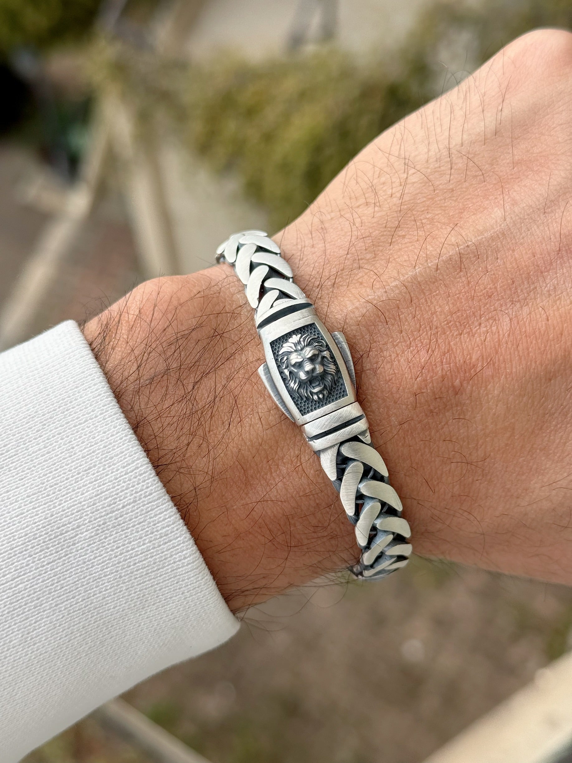 Lion Buckle Bracelet- S925 Sterling Silver