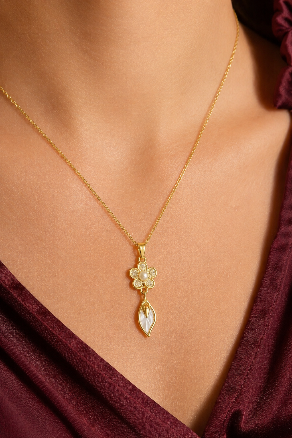 Daisy Drop Necklace