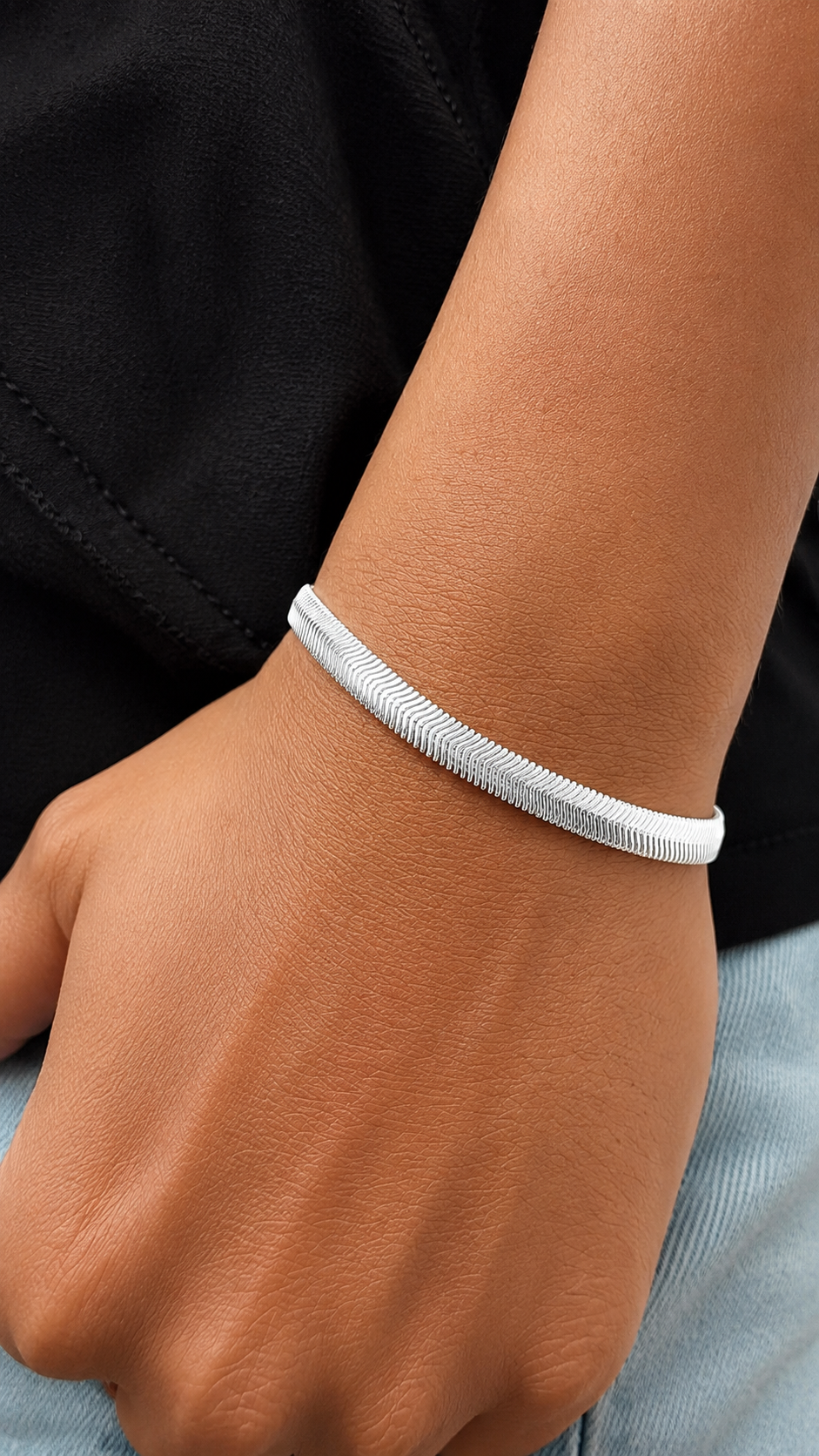 Sleek Bracelet in Sterling Silver 925s