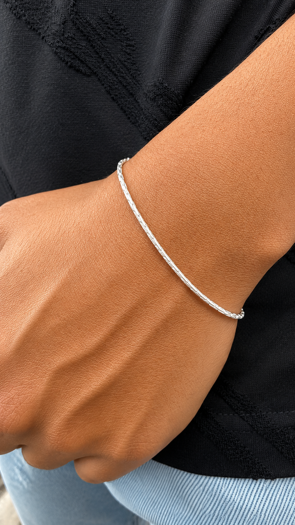 Sleek Slim Bone Bracelet for Men's Sterling Silver 925s-(20cm)