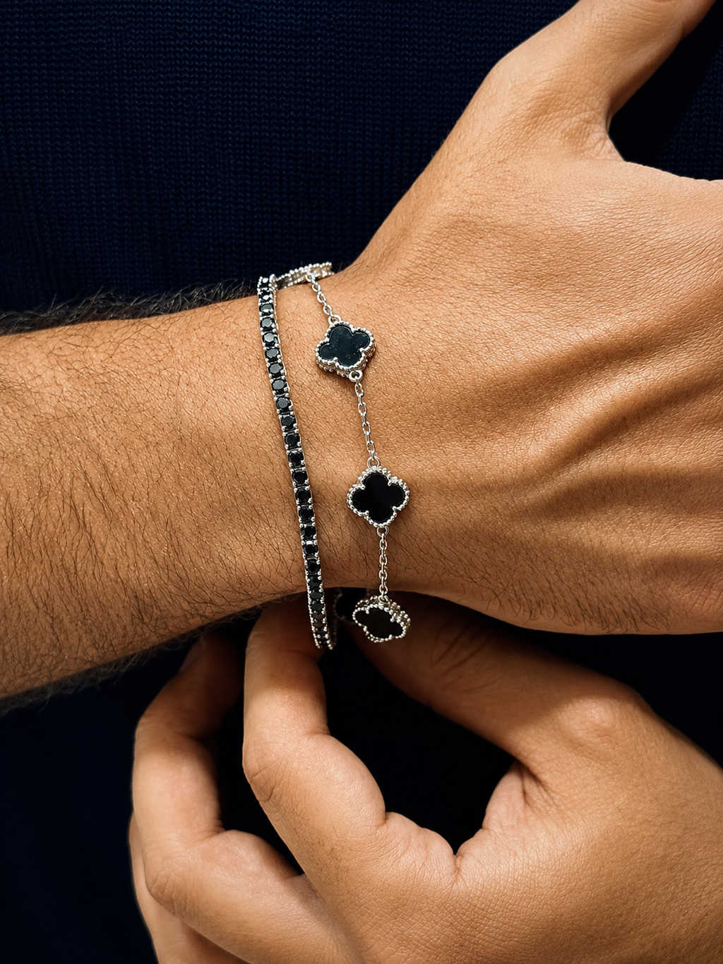 Noir Elegance Bracelet Set