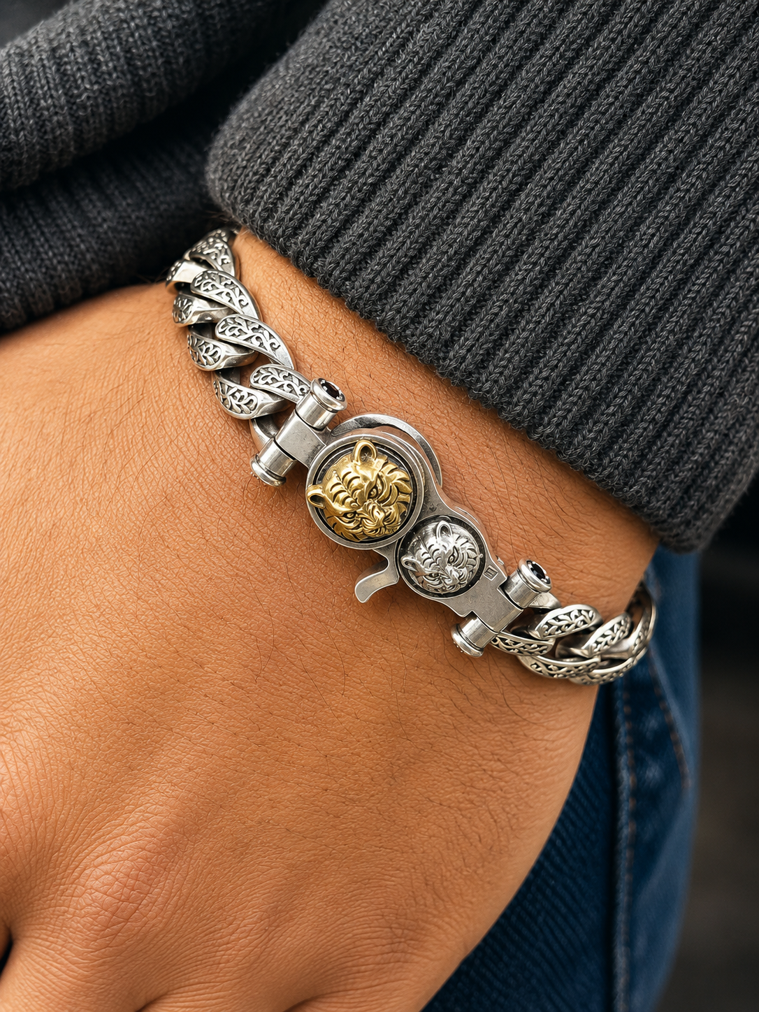 Spinner Panther Bracelet