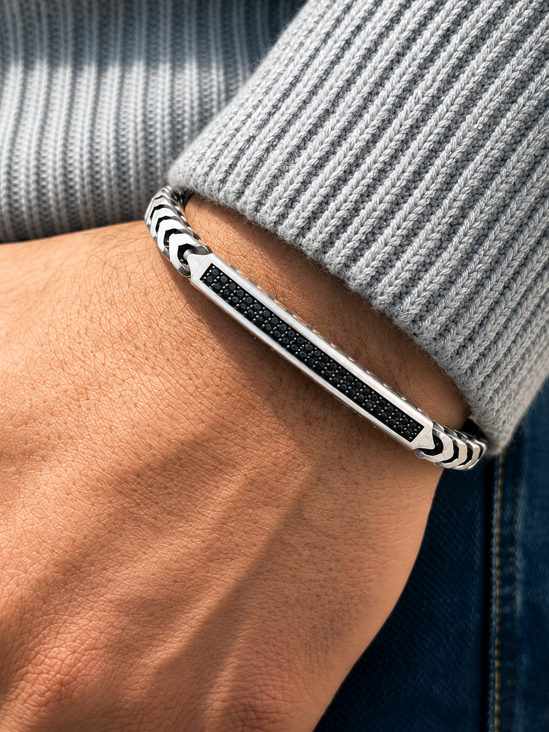 Onyx Rail Bracelet - S925 Sterling Silver