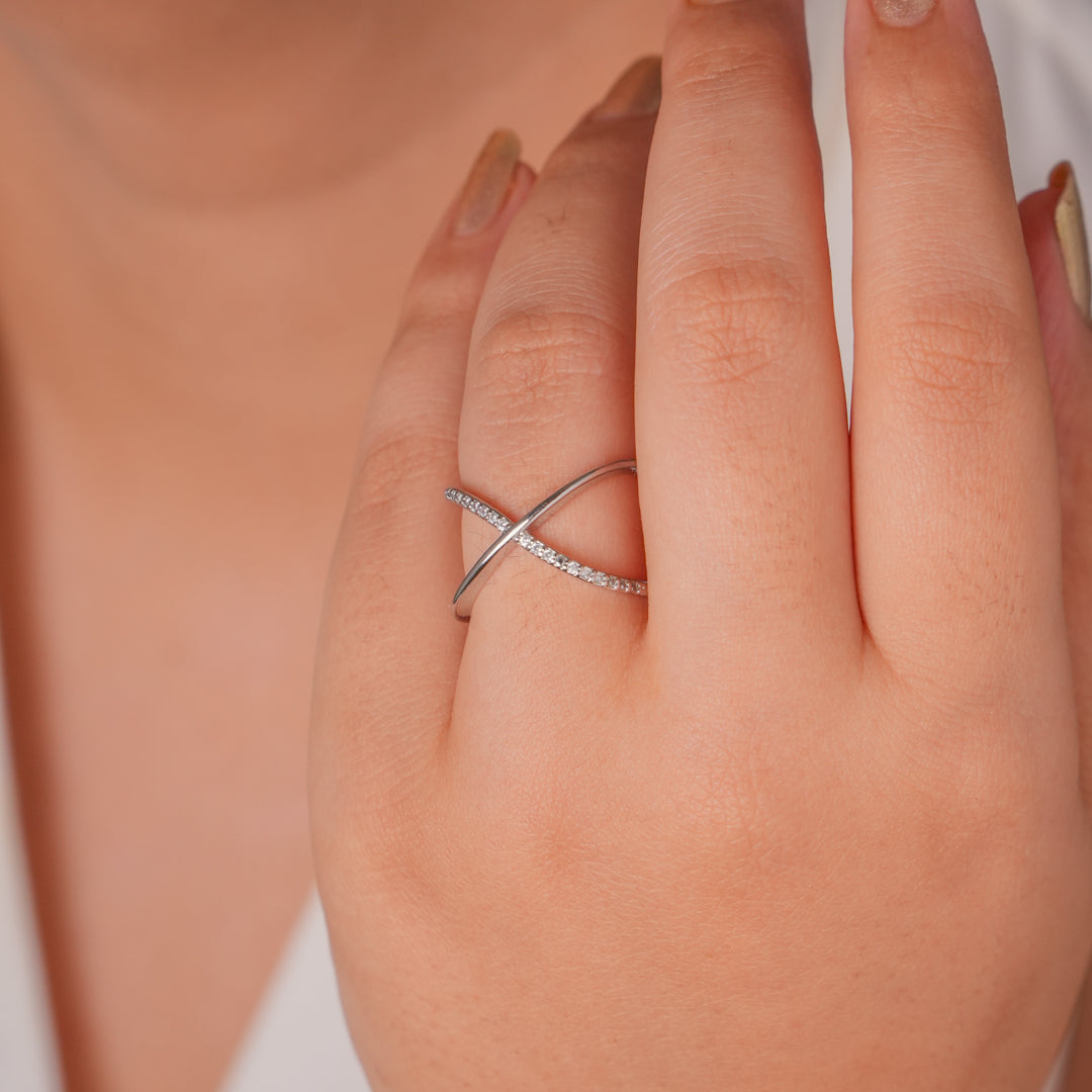 Dorelia Cross Ring