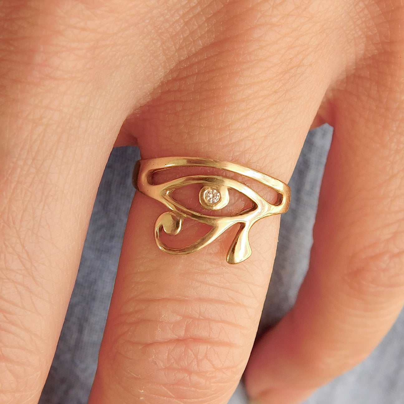 EYE OF Rha ring