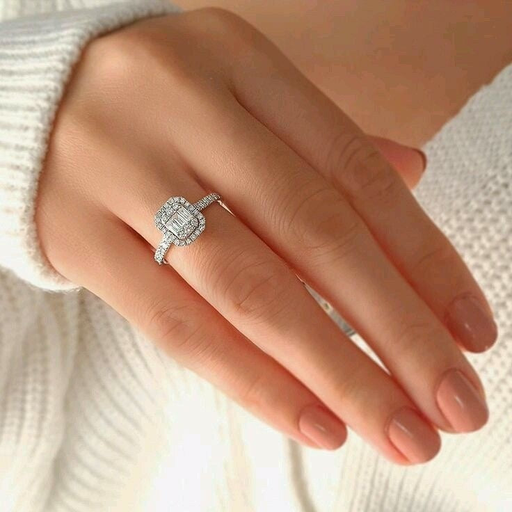 Lumine Ring