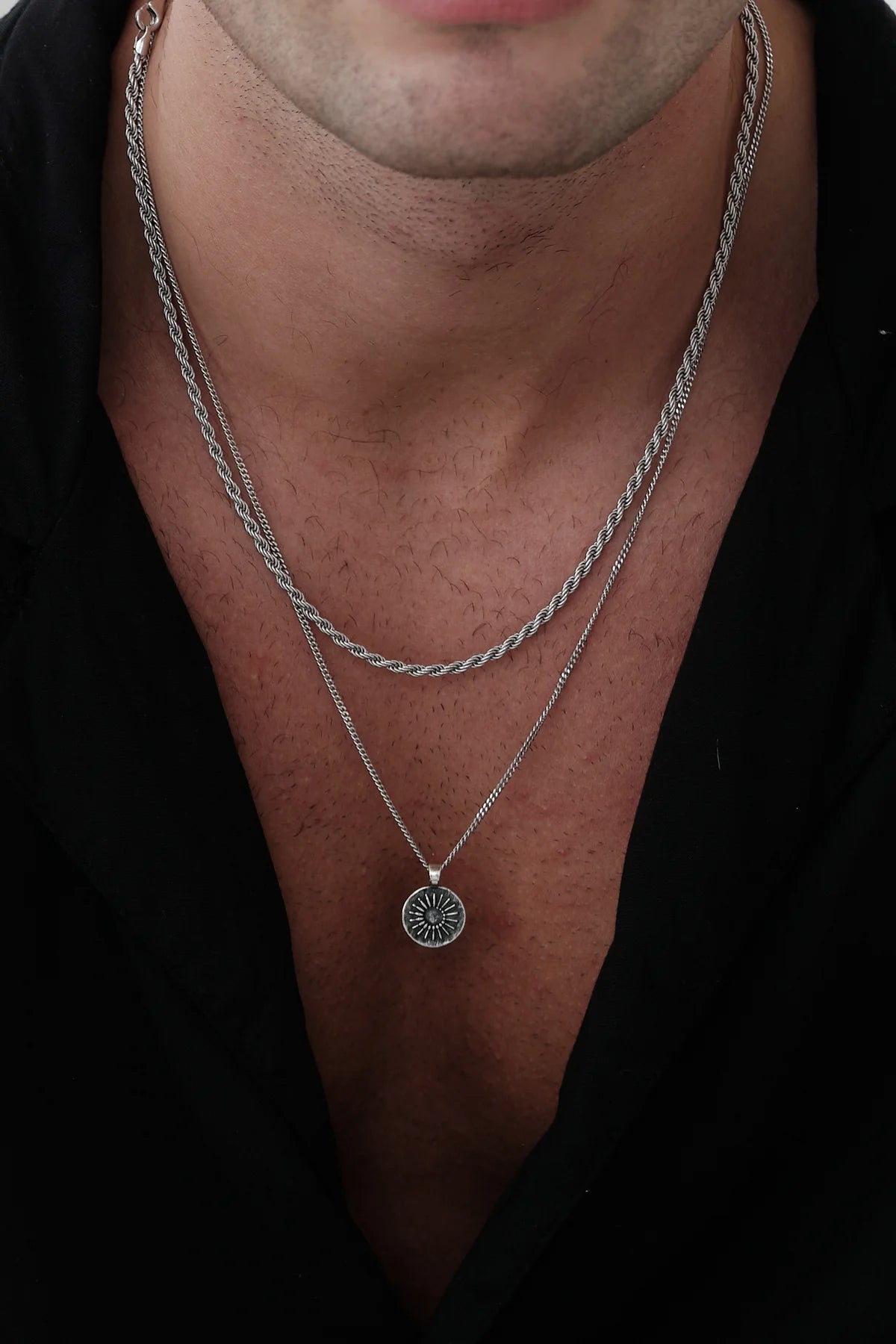 THE RAY NECKLACE