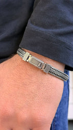Noble Silver Link Bracelet