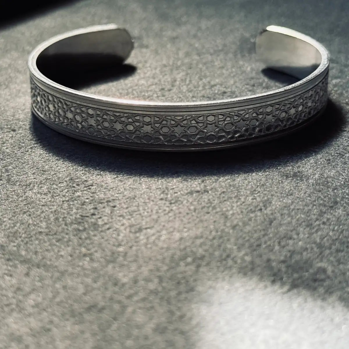 Arabic pattern bracelet