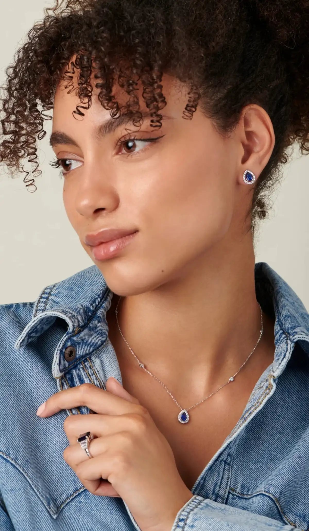 EMILE SAPPHIRE NECKLACE