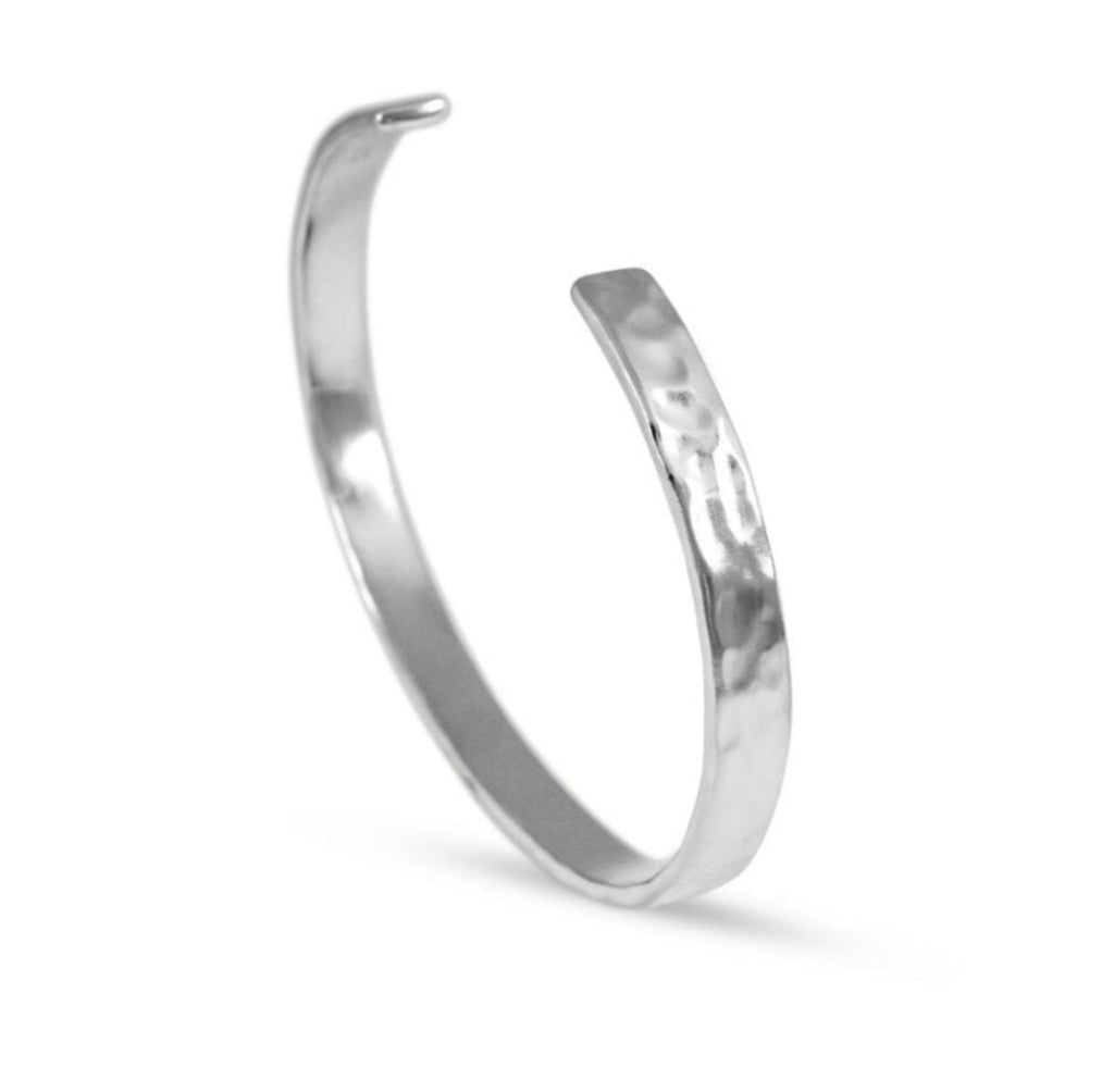 Hammered bracelet