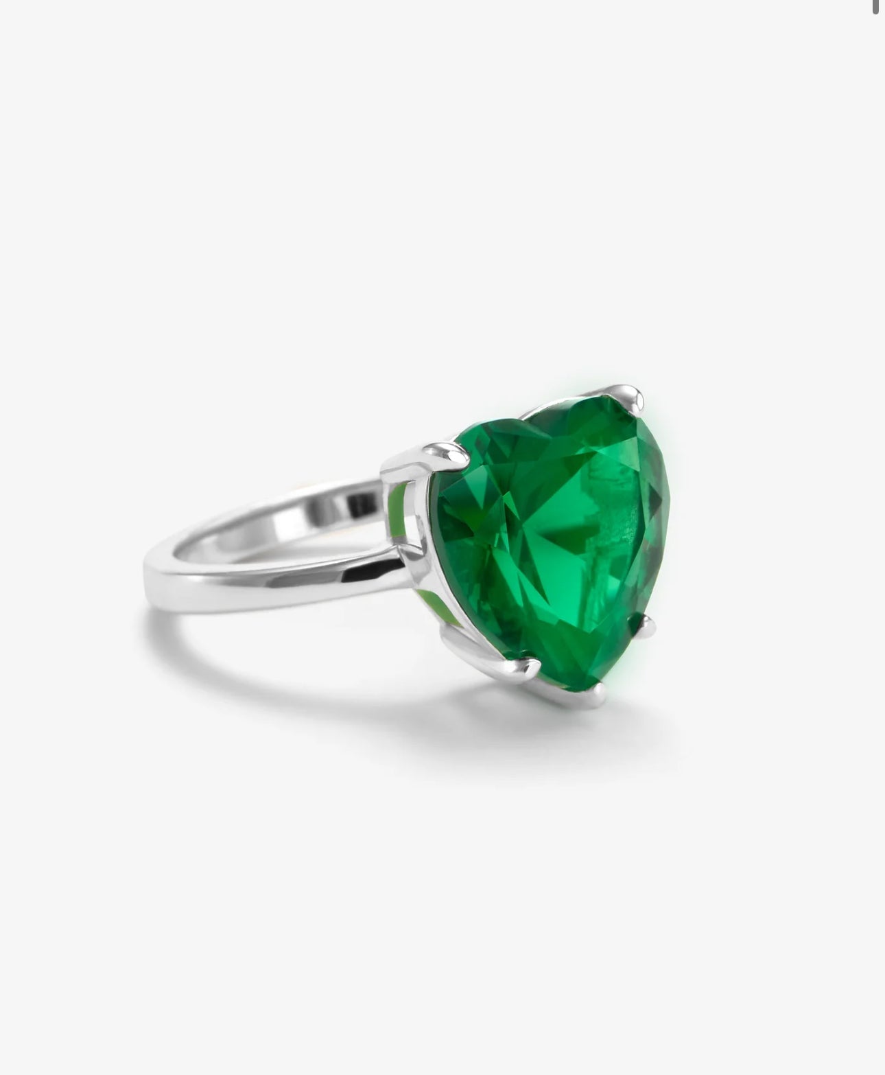 Green Heart Ring