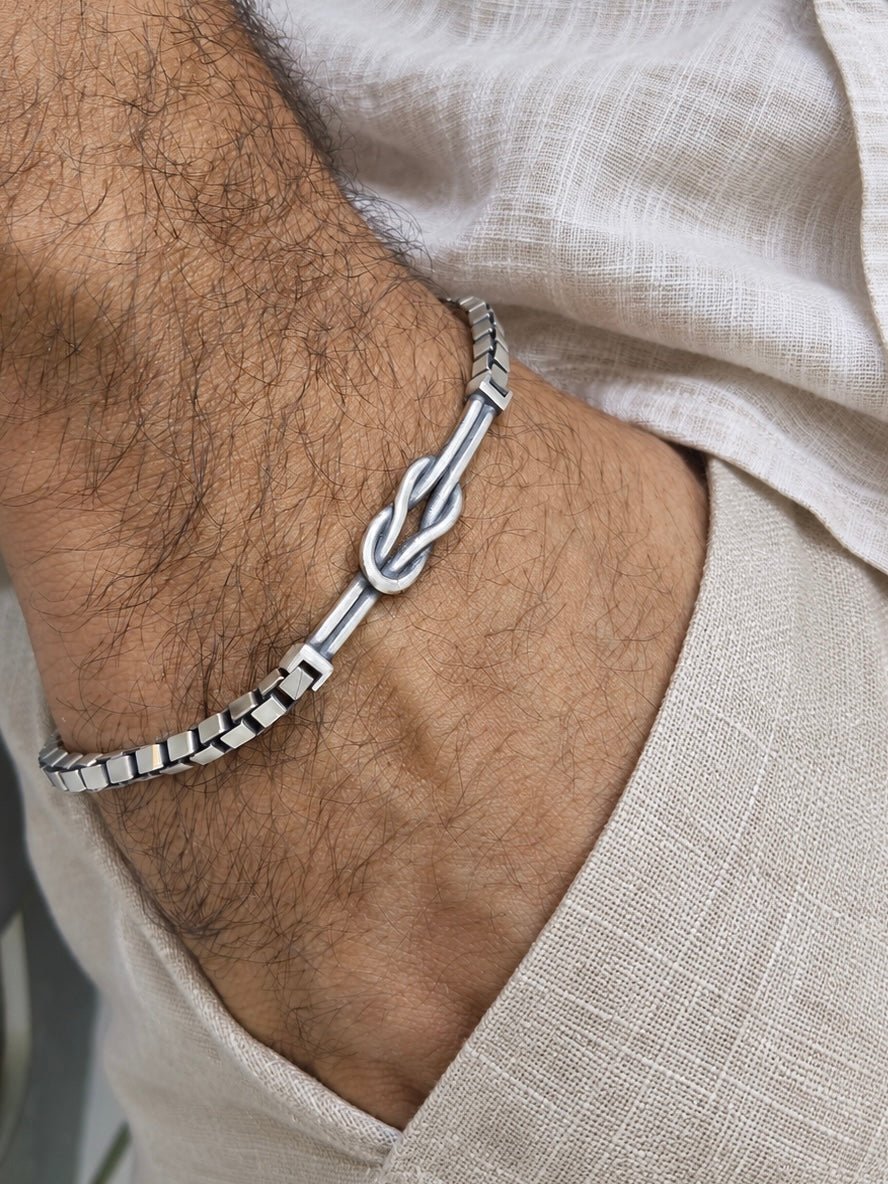 Knot Link Bracelet - Sterling Silver 925 - Sila Silver Jewelry