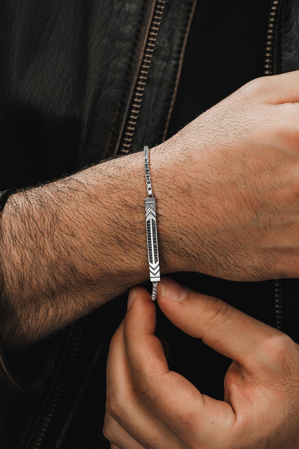 Midnight Arrow -S925 Sterling Silver Bracelet - Sila Silver Jewelry