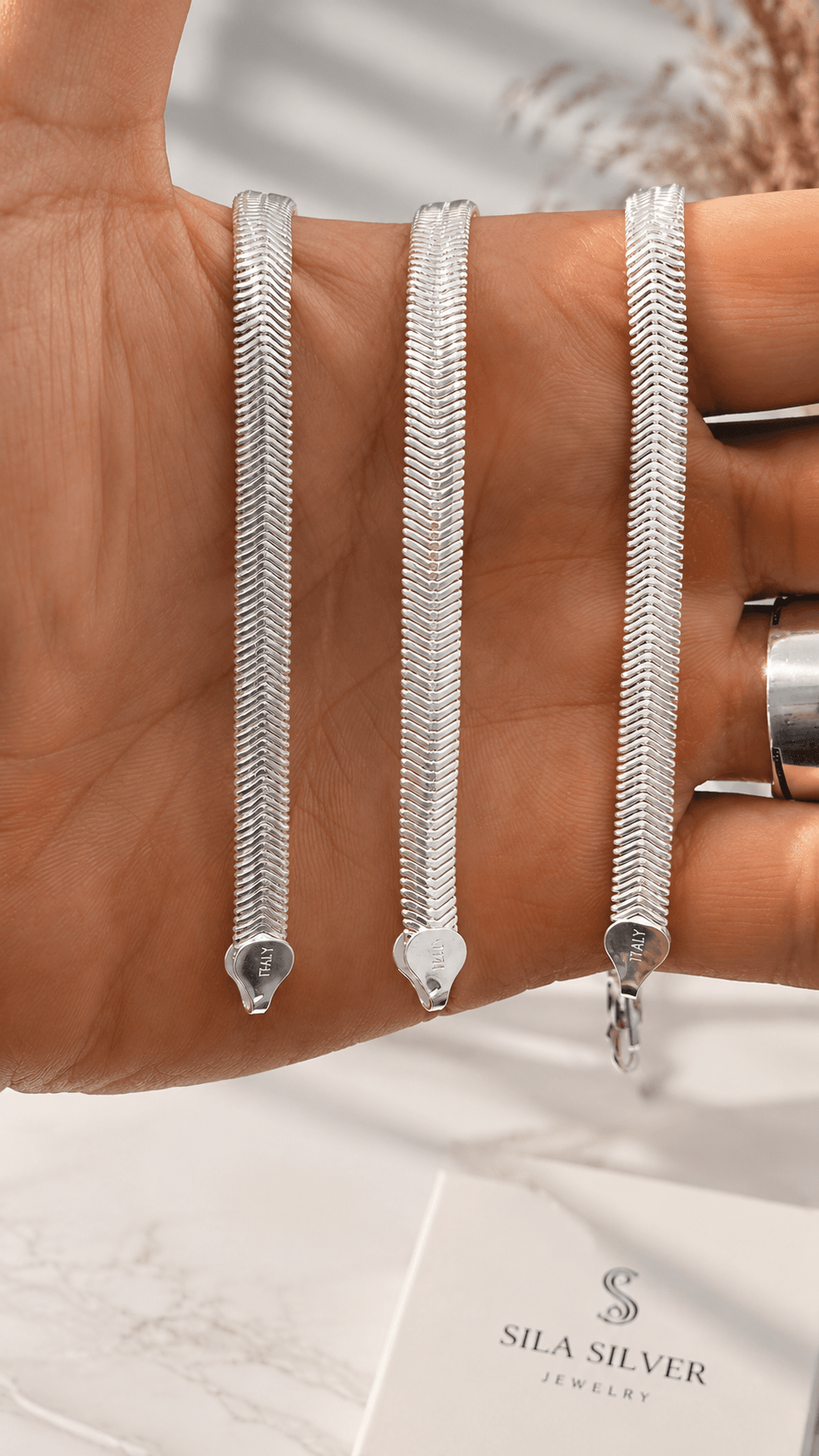 Sleek Bracelet in Sterling Silver 925s - Sila Silver Jewelry